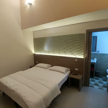 招待所 奥托桑托旅馆 4*