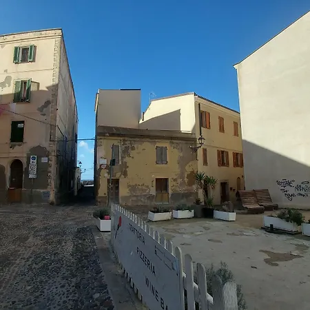 奥托桑托旅馆 阿尔盖罗