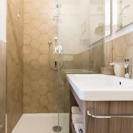 Ottocento Αλγκέρο