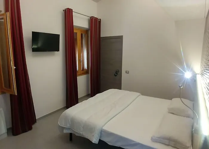 奥托桑托旅馆 4*