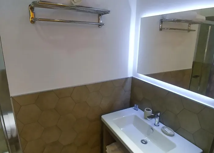 奥托桑托旅馆 4*