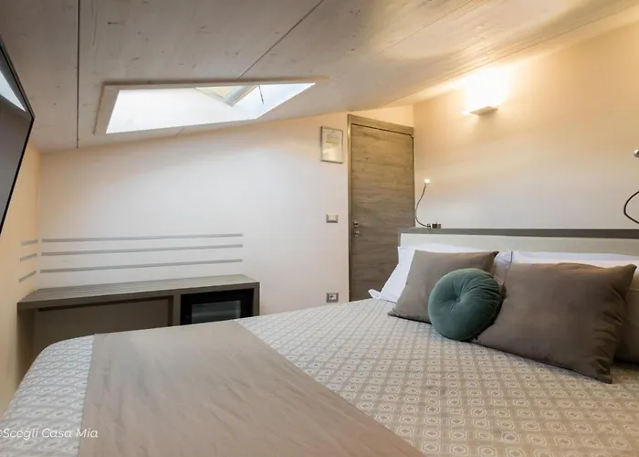 奥托桑托旅馆 4* 阿尔盖罗